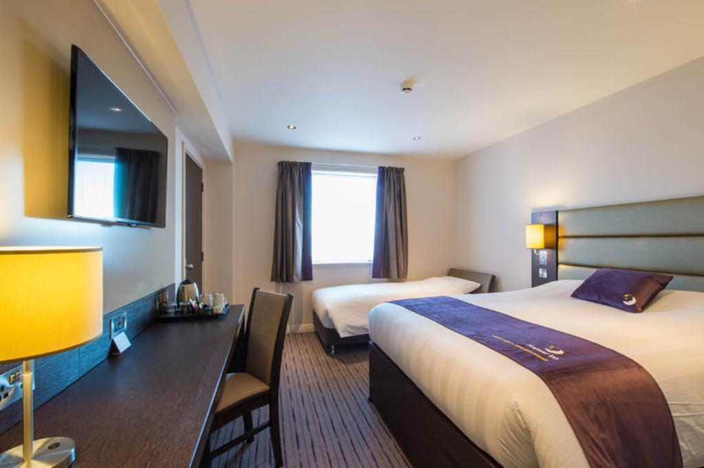 Premier Inn London Croydon West - Purley A23 部屋 写真