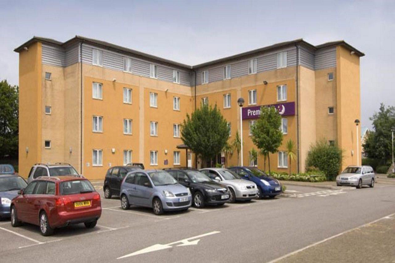 Premier Inn London Croydon West - Purley A23 エクステリア 写真