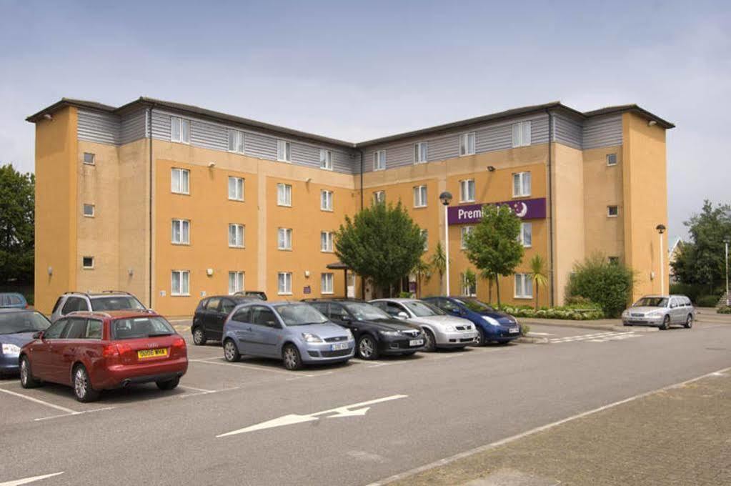 Premier Inn London Croydon West - Purley A23 エクステリア 写真